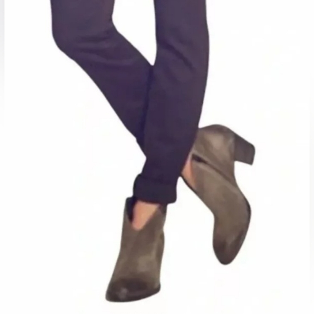Paul Green Gray Suede Delgado Booties Size 7.5